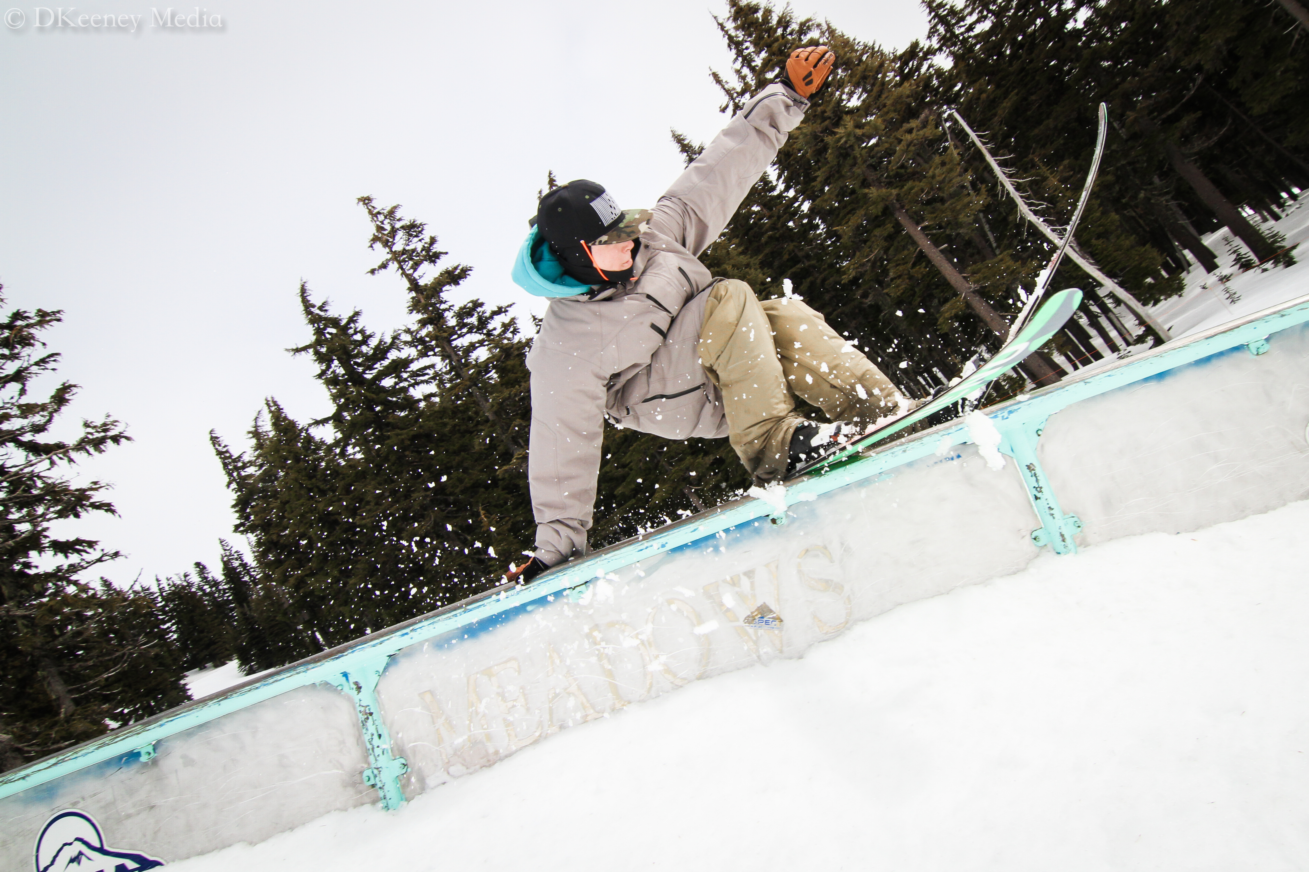 hand drag rail slide