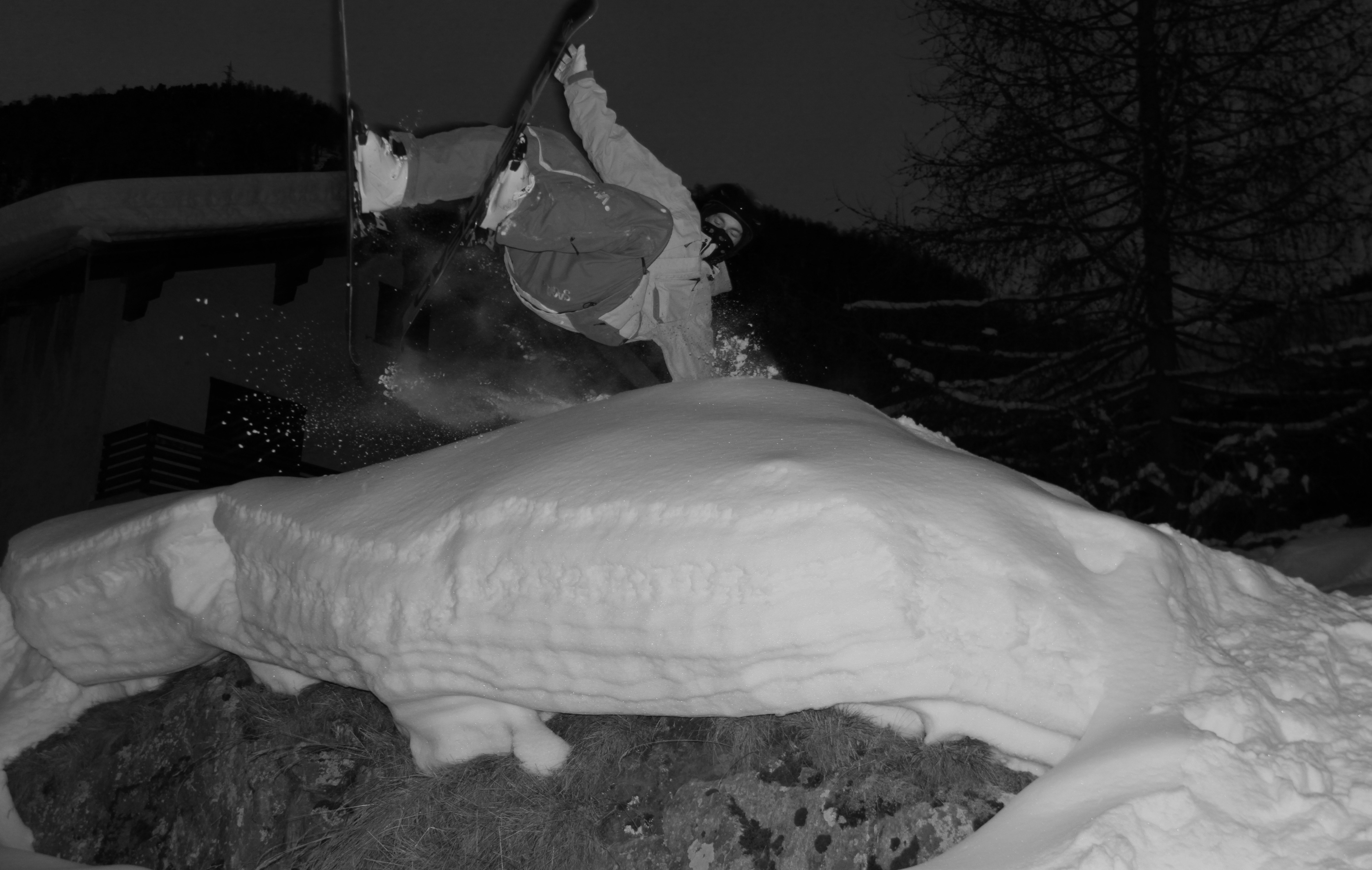 Handdrag in a Backyard