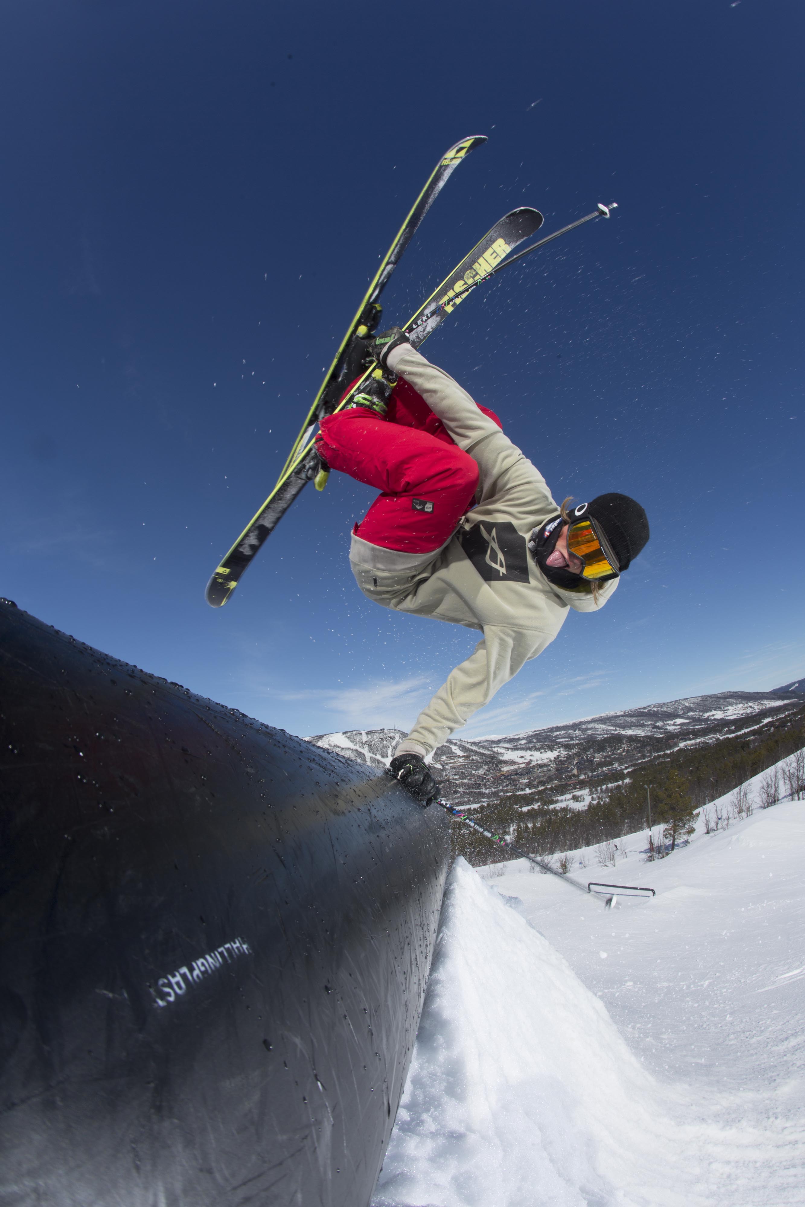 Handplant Mute/ Handplant Tongue