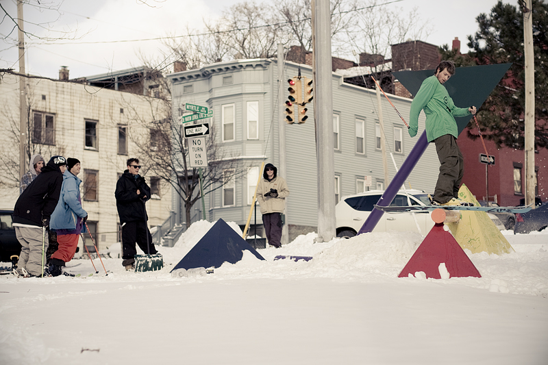 Hangin with Traveling Circus