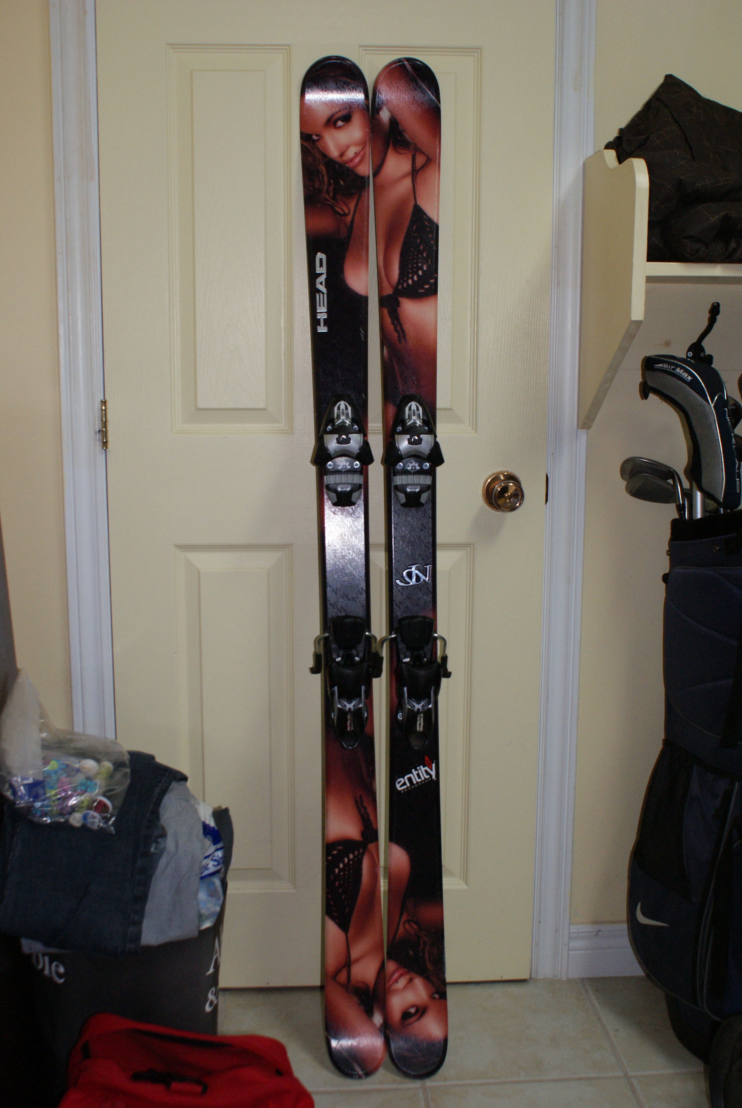 Head John Olsen Skis