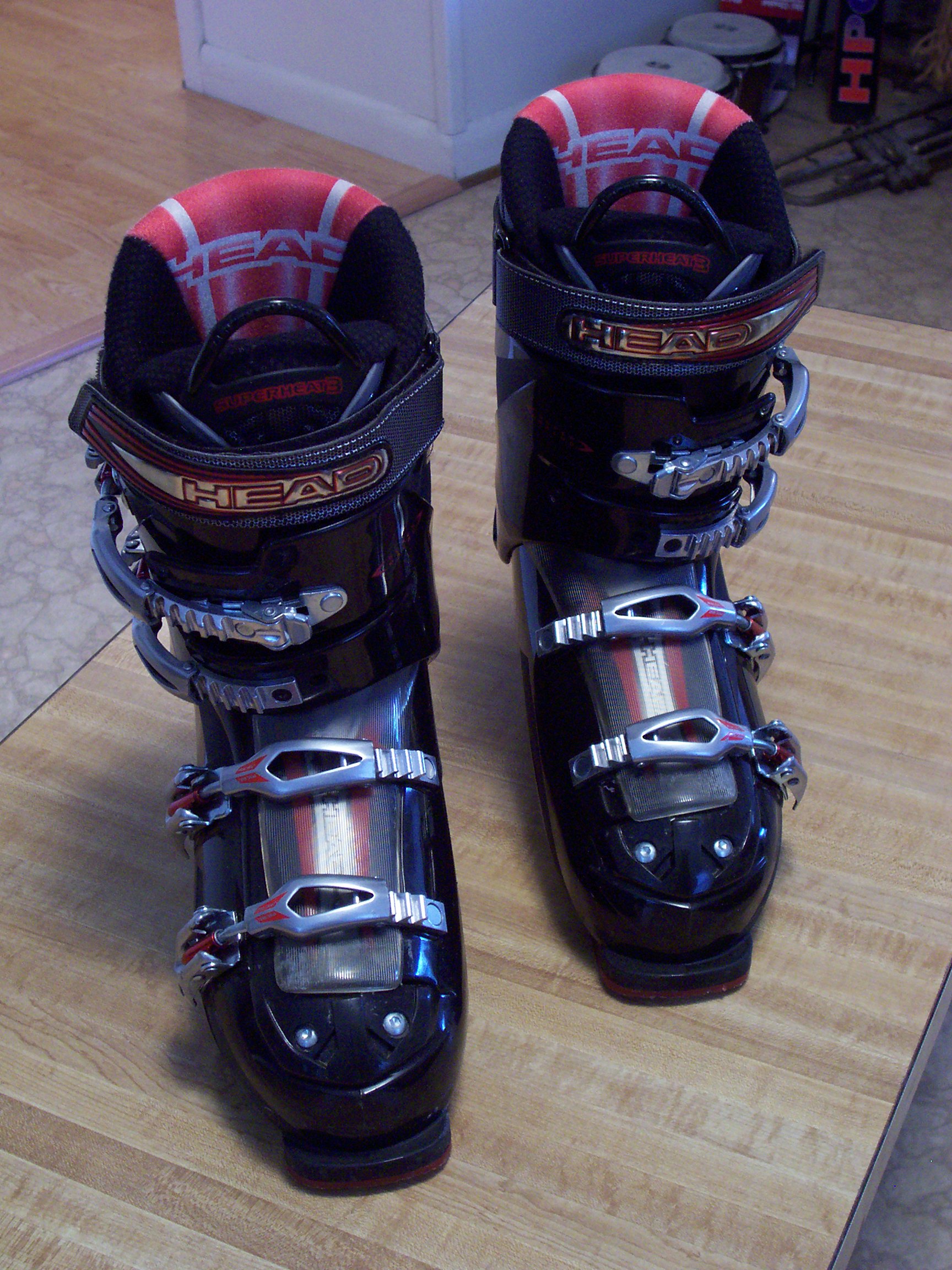 Head ski boots