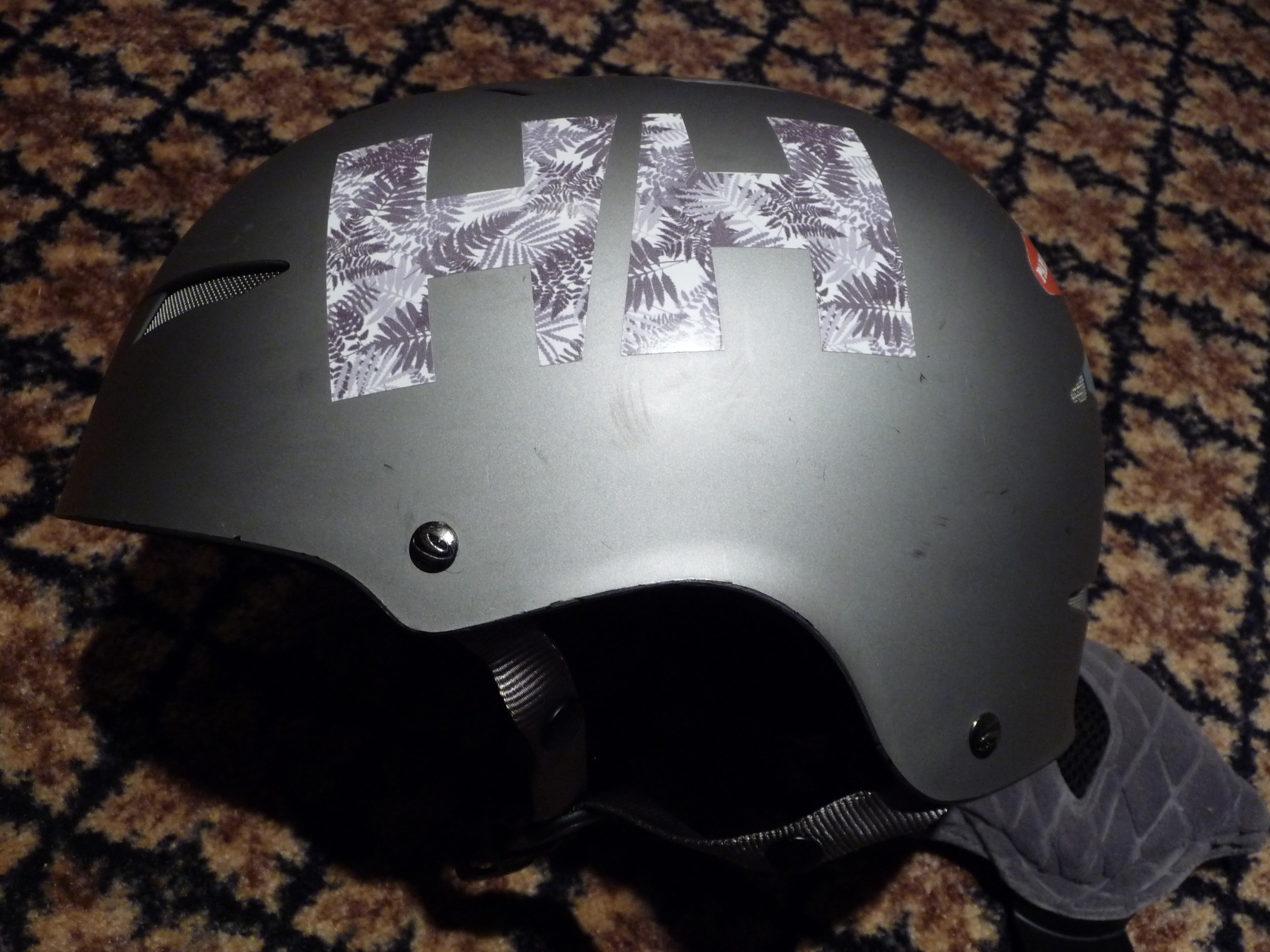 Helmet - 9 of 9