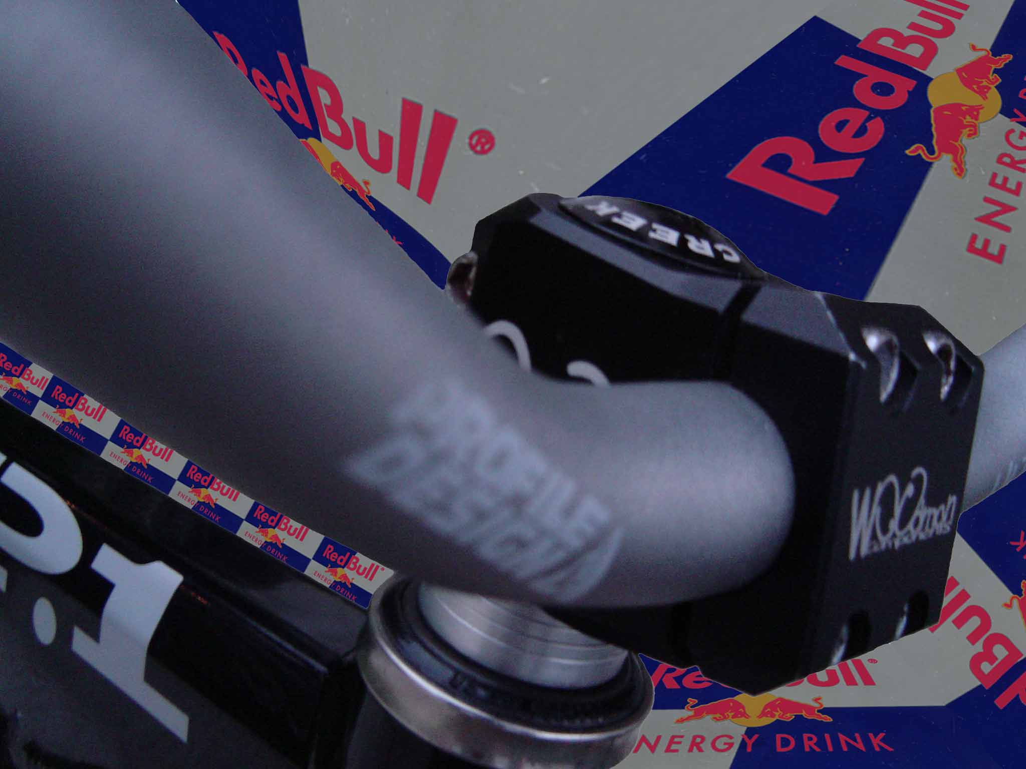 Heres a little pic i threw together on Photoshop