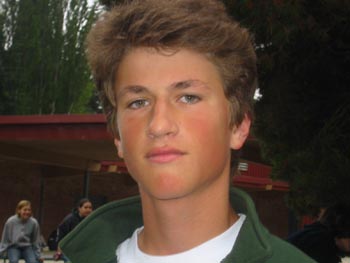 hey heres a pic of my good friend yamatom!