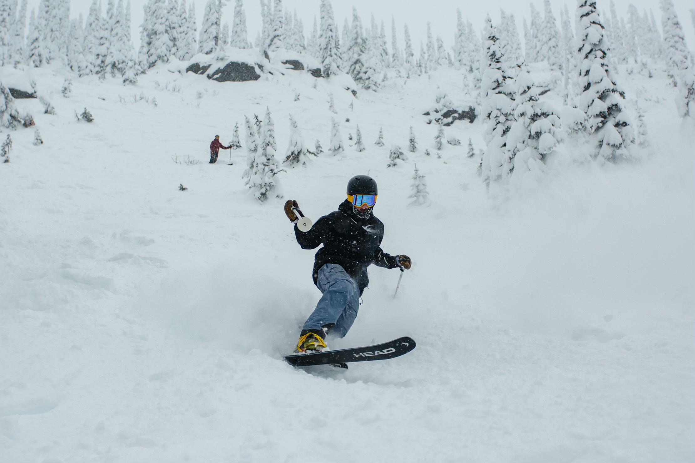 High speed knee stee 