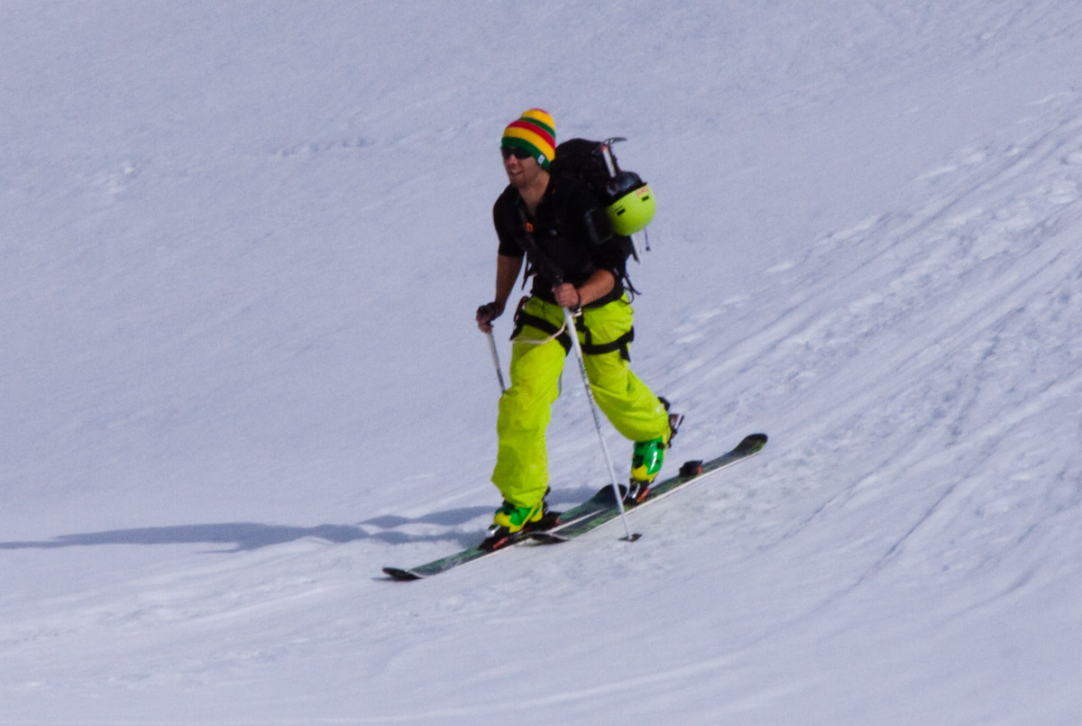 Hiking up off the midi...