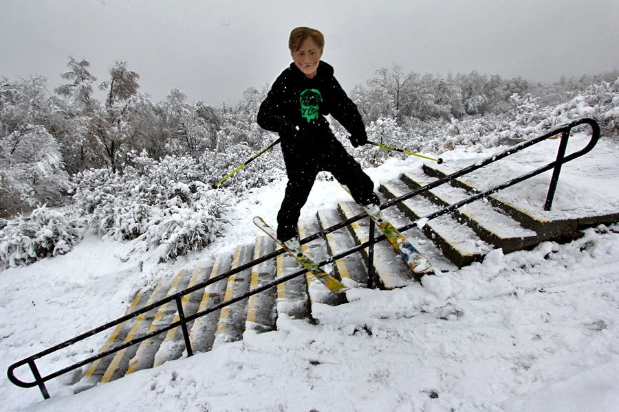 Hillary Clinton Rail Gardens