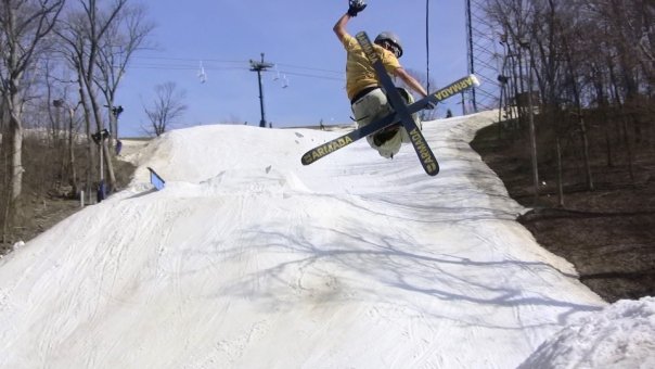 Hip 270 tweaked mute grab