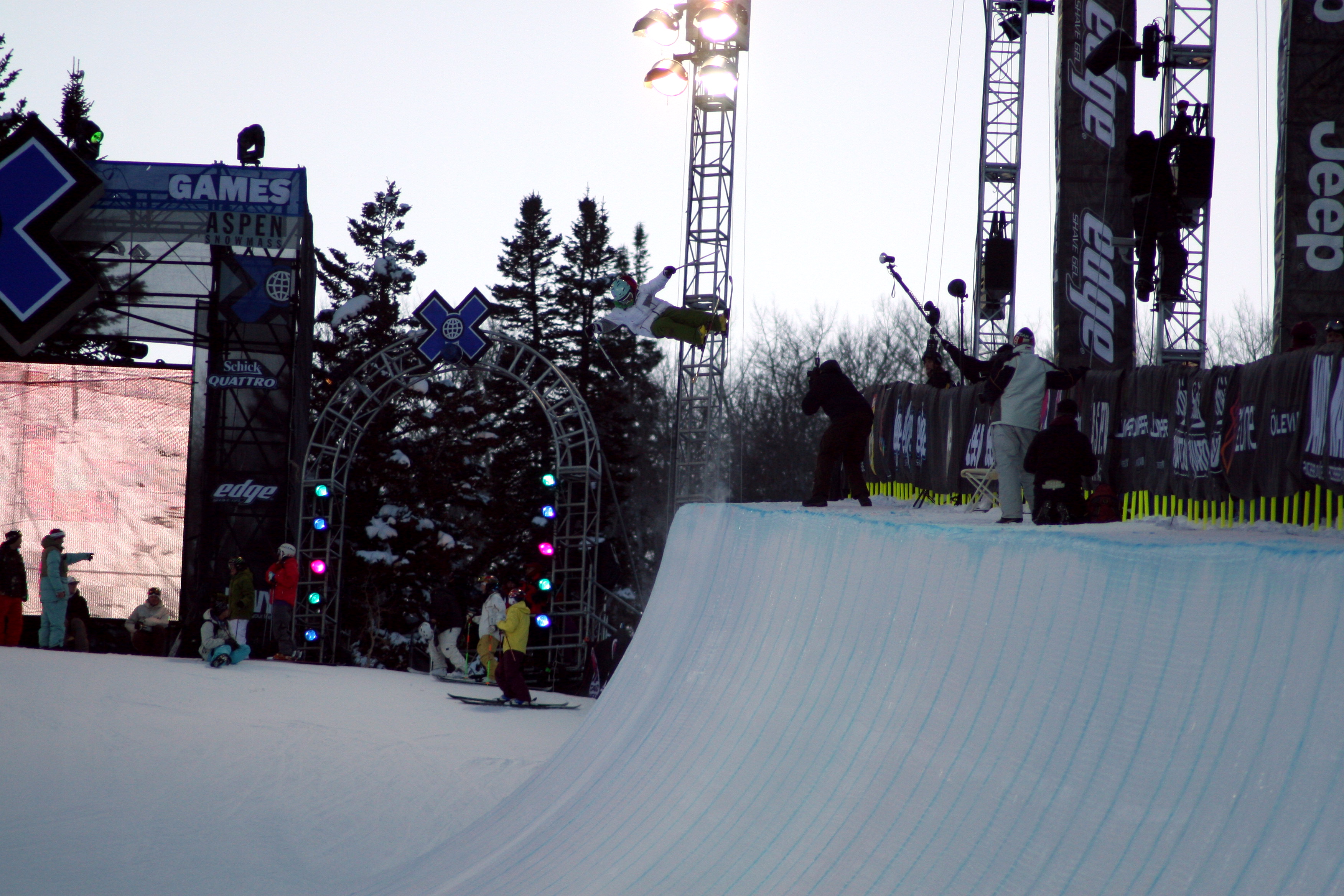 Hitten the pipe at x games