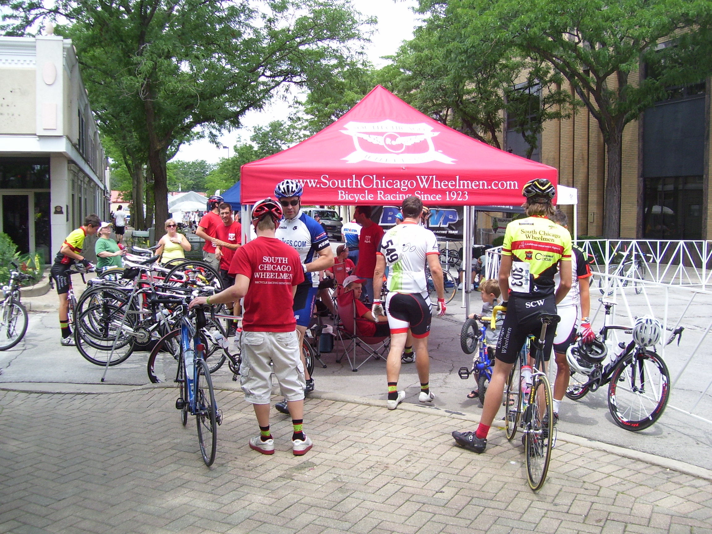 Homewood days women's cycling race