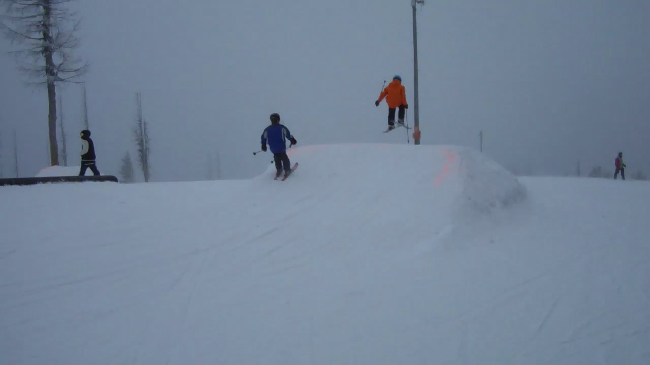 homie geting followed by kid