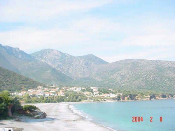 house in kiparissi, greece off in distance