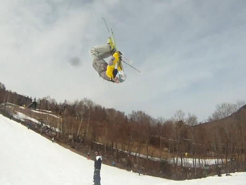 Huge Back Double Tail