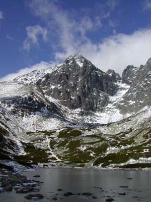 I don't think it's ski-able but how gorgeous!