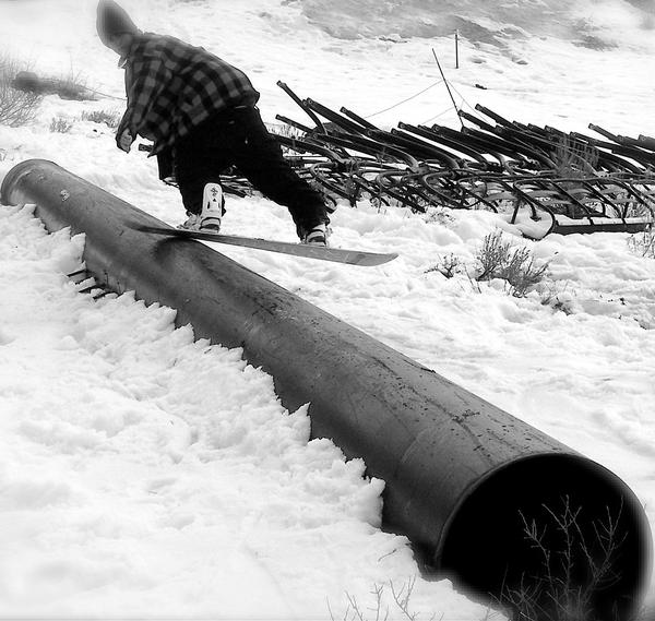 I know its a snowboarder but common