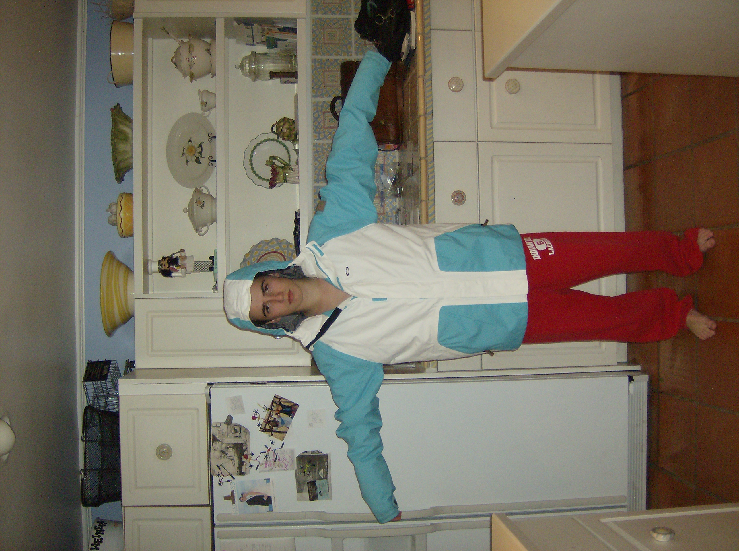 Im 5'7... Oakley ozone baggy fit small