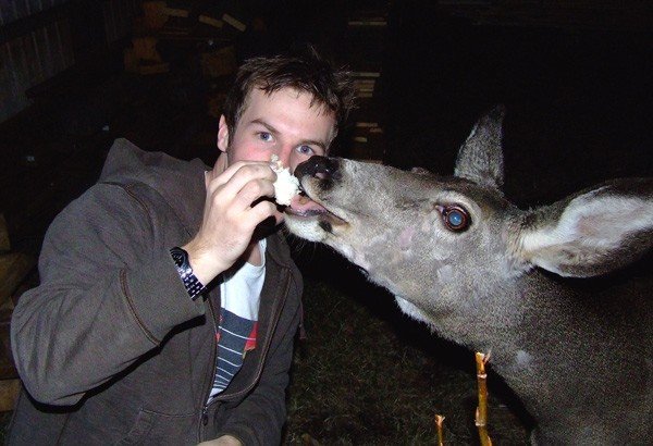 Imma be right here in yo face.