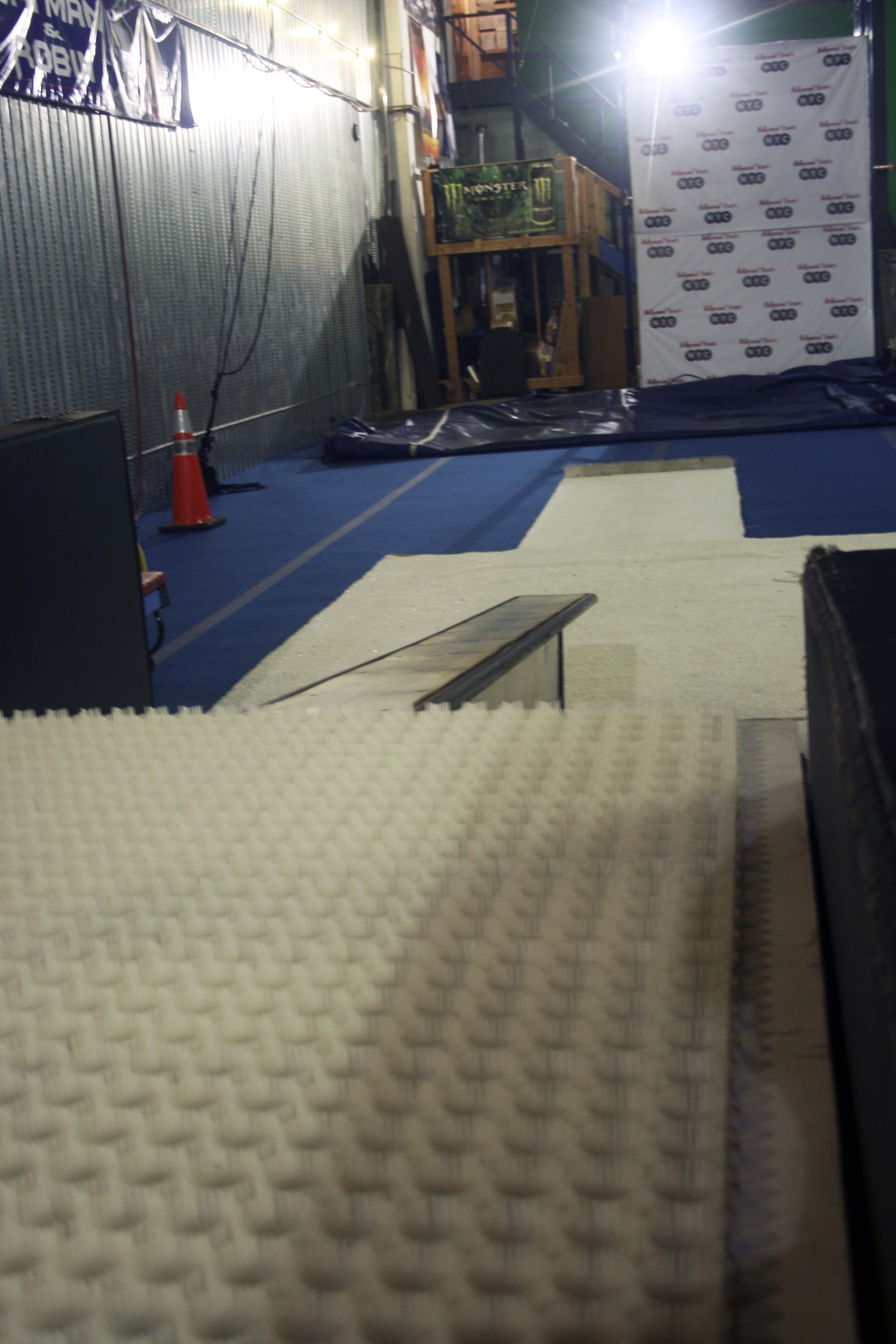Indoor drop in