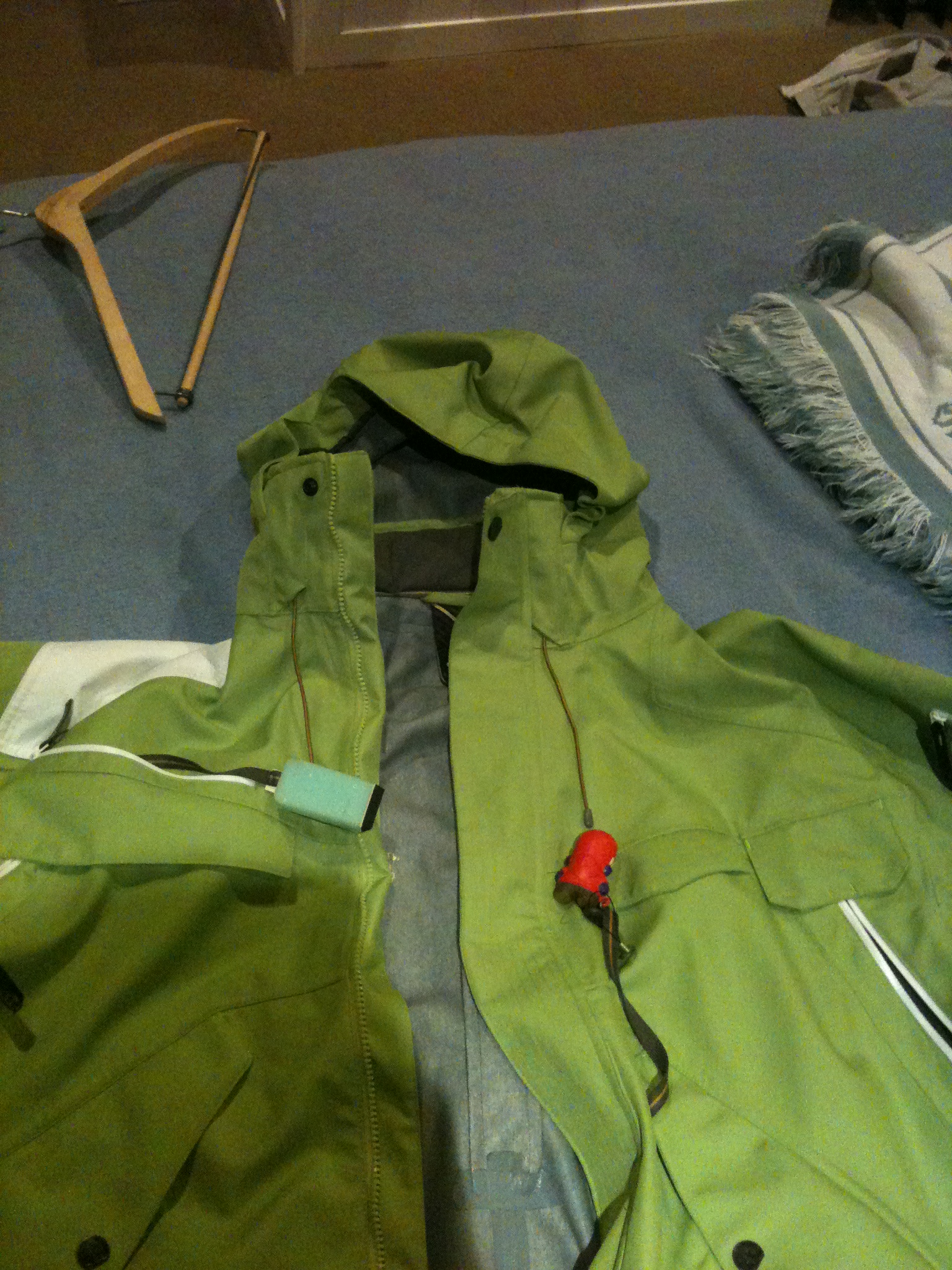 Interior w/ goggle wiper