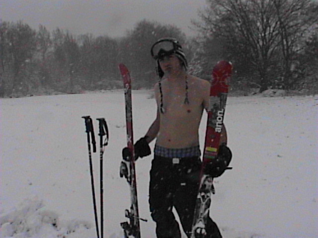 ITS APRIL BITCHES AND WE GOT SNOW