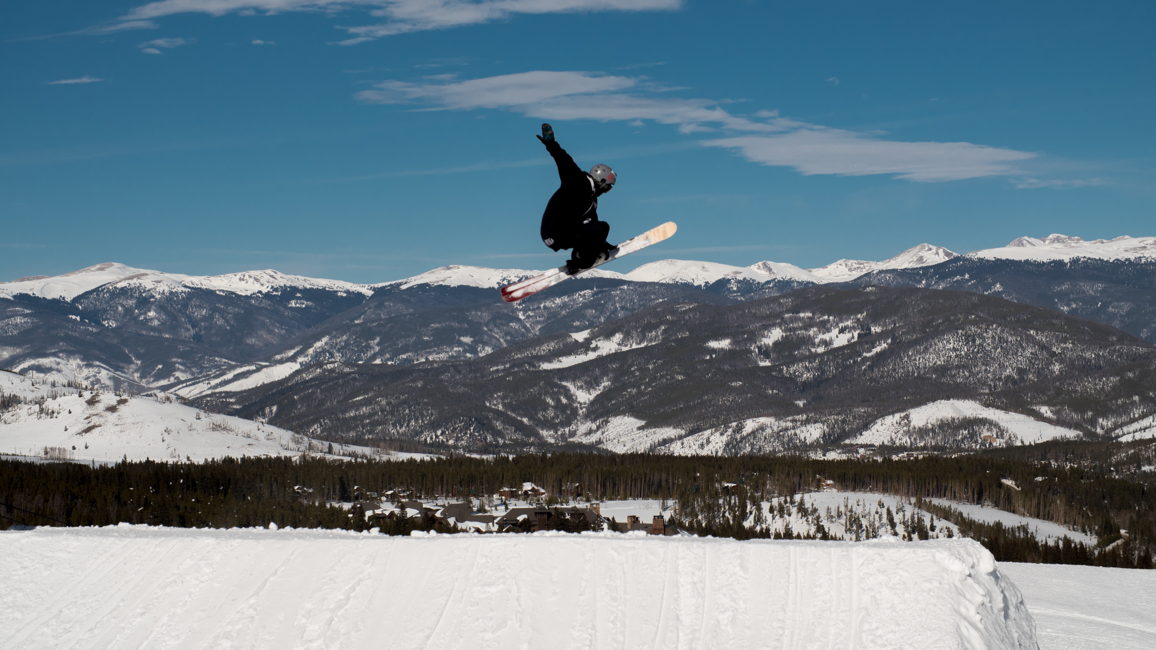 J-Brown and his backwards hand