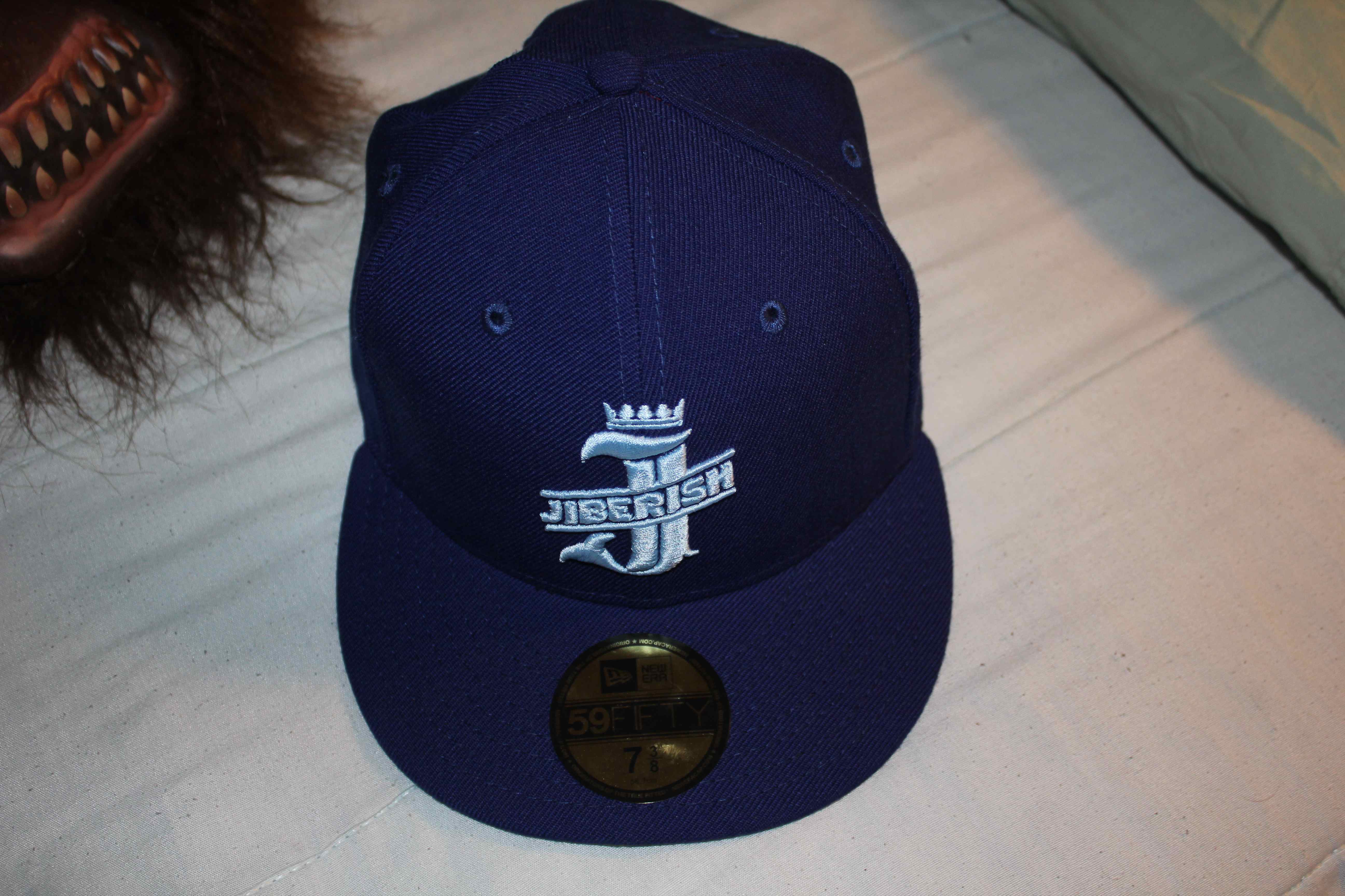 Jiberish hat 7 3/8 10/10