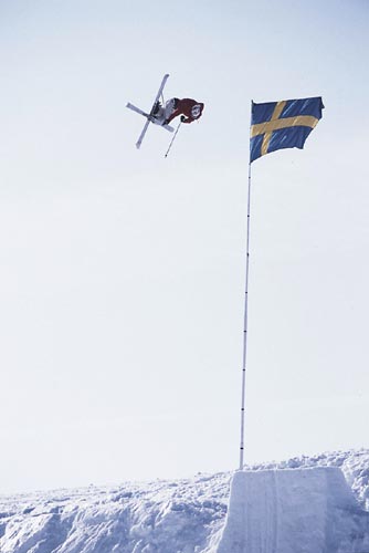 Jon olsson close up to the flag