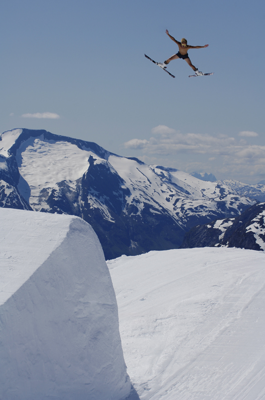 Jon olsson sumemr skiing