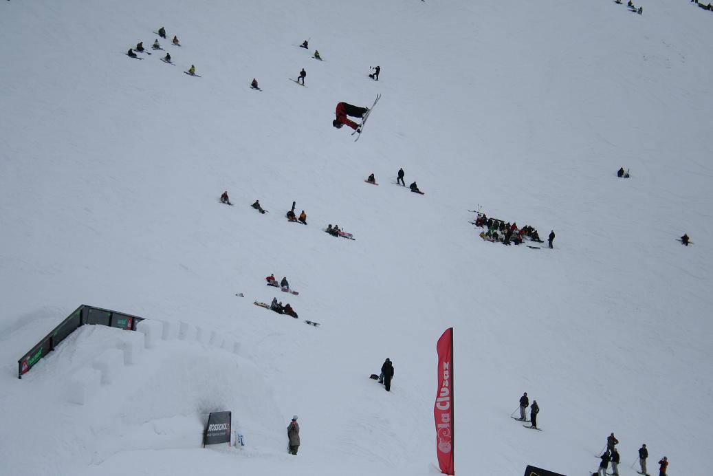 Josh Wells in cab7 truckdriver on 40m table in Candide Invitationnal