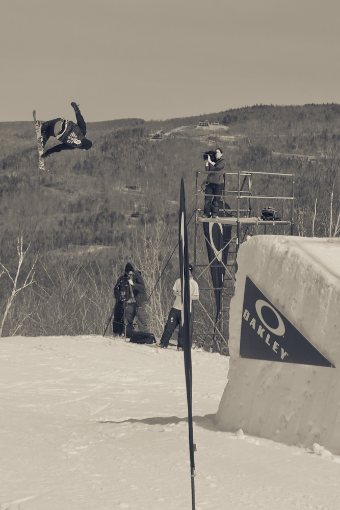 Jossi Wells tweaked safety @ Dumont Cup