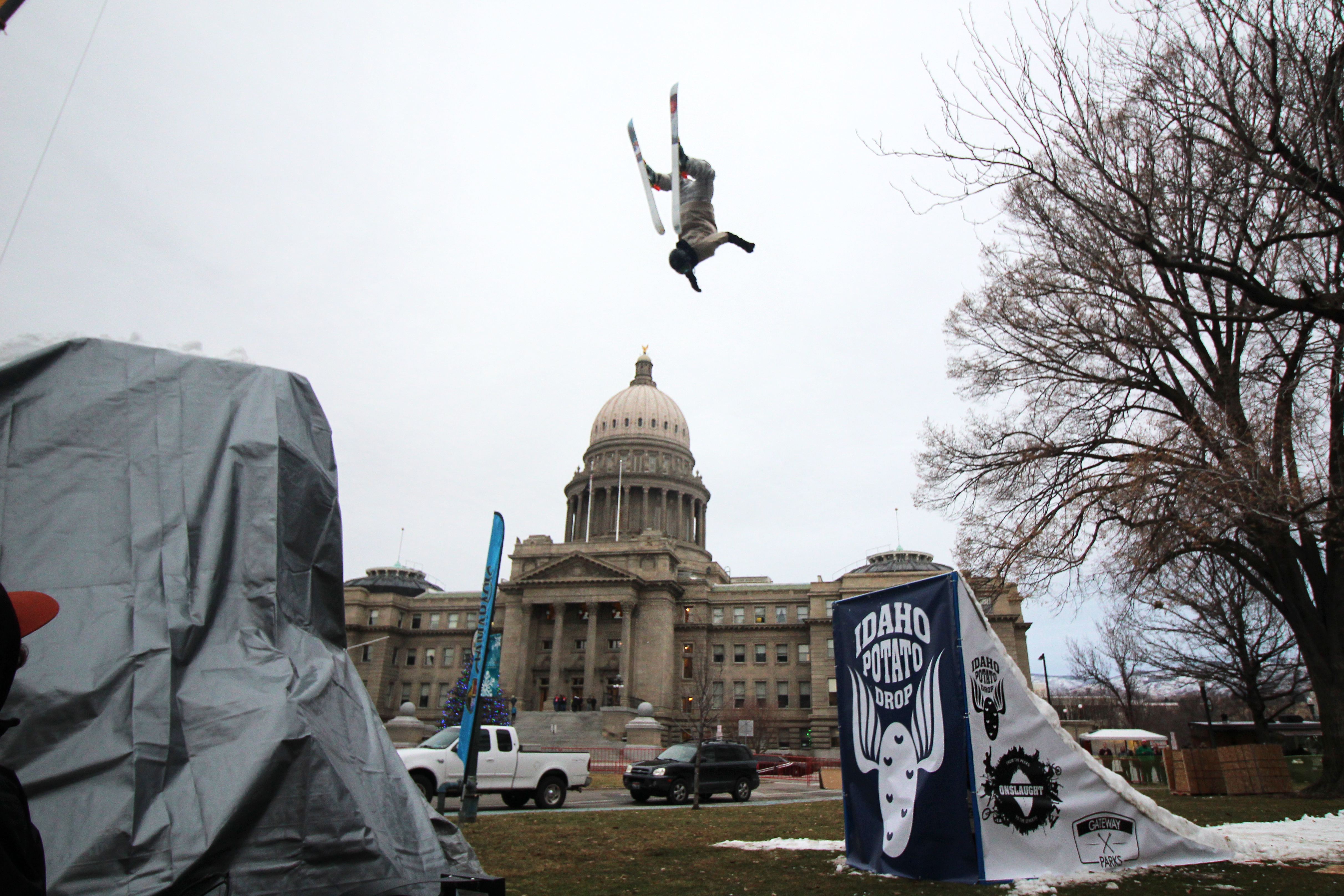 Juice Capitol Backie