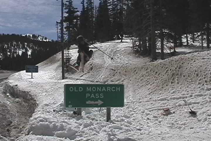 Jumpin Hwy sign goin 4 mute