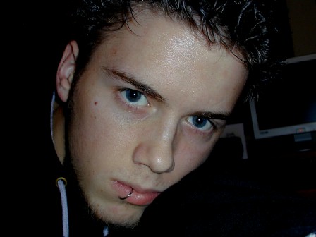 just thought i would post a new pic cause i havent been on this site FOREVER not since last year abo