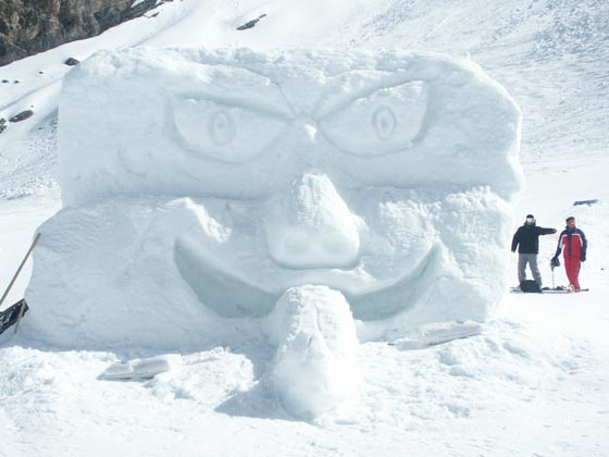 kick in candide invitationam