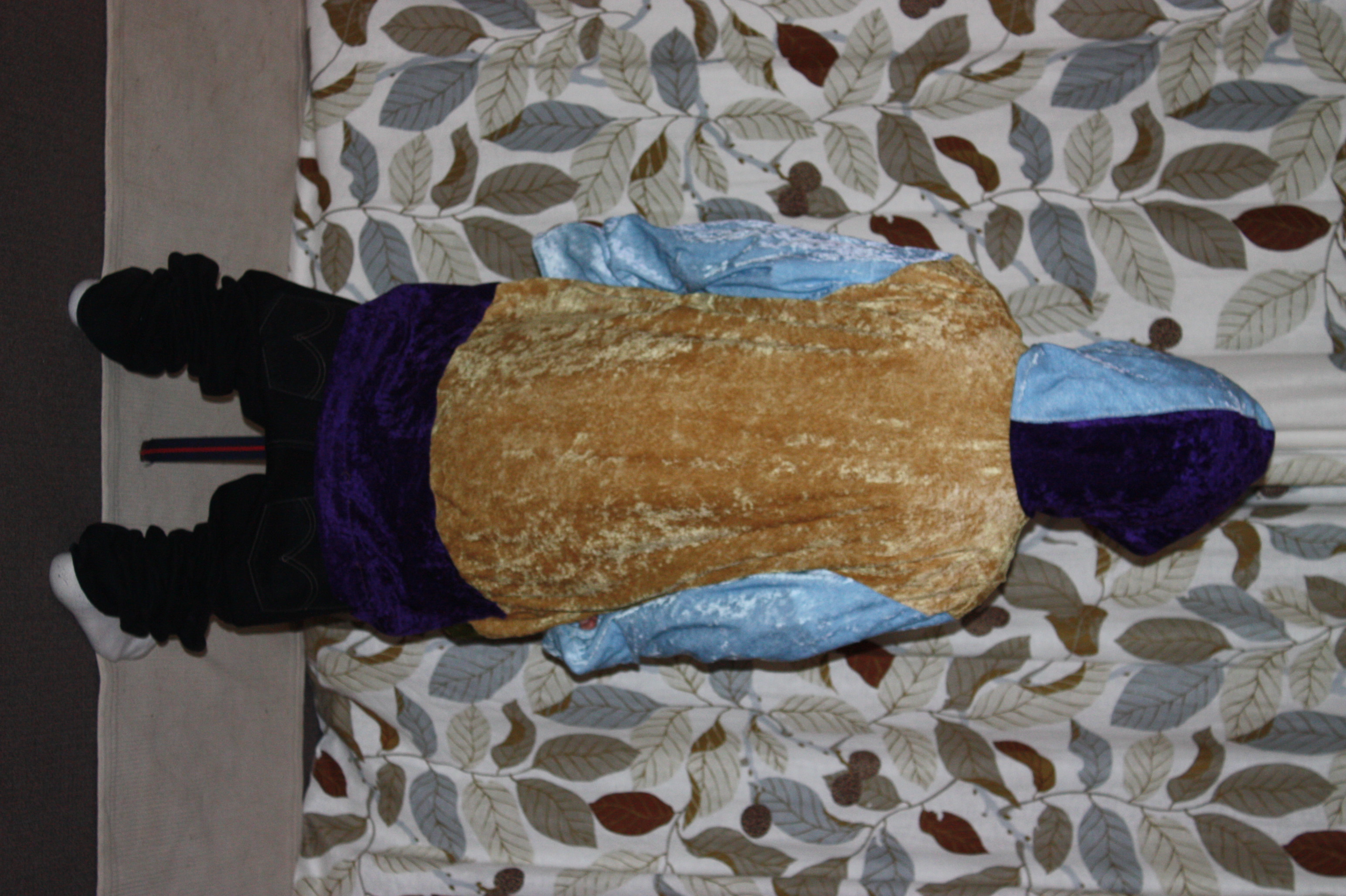 Kid again with hoodie on 5'3