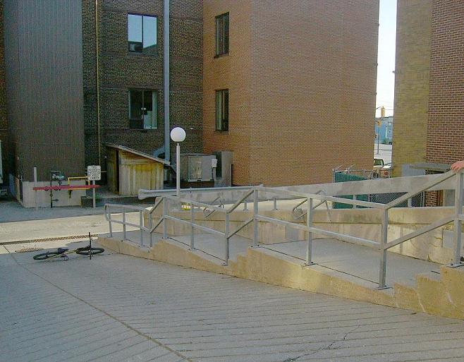 Kink rail in timmins