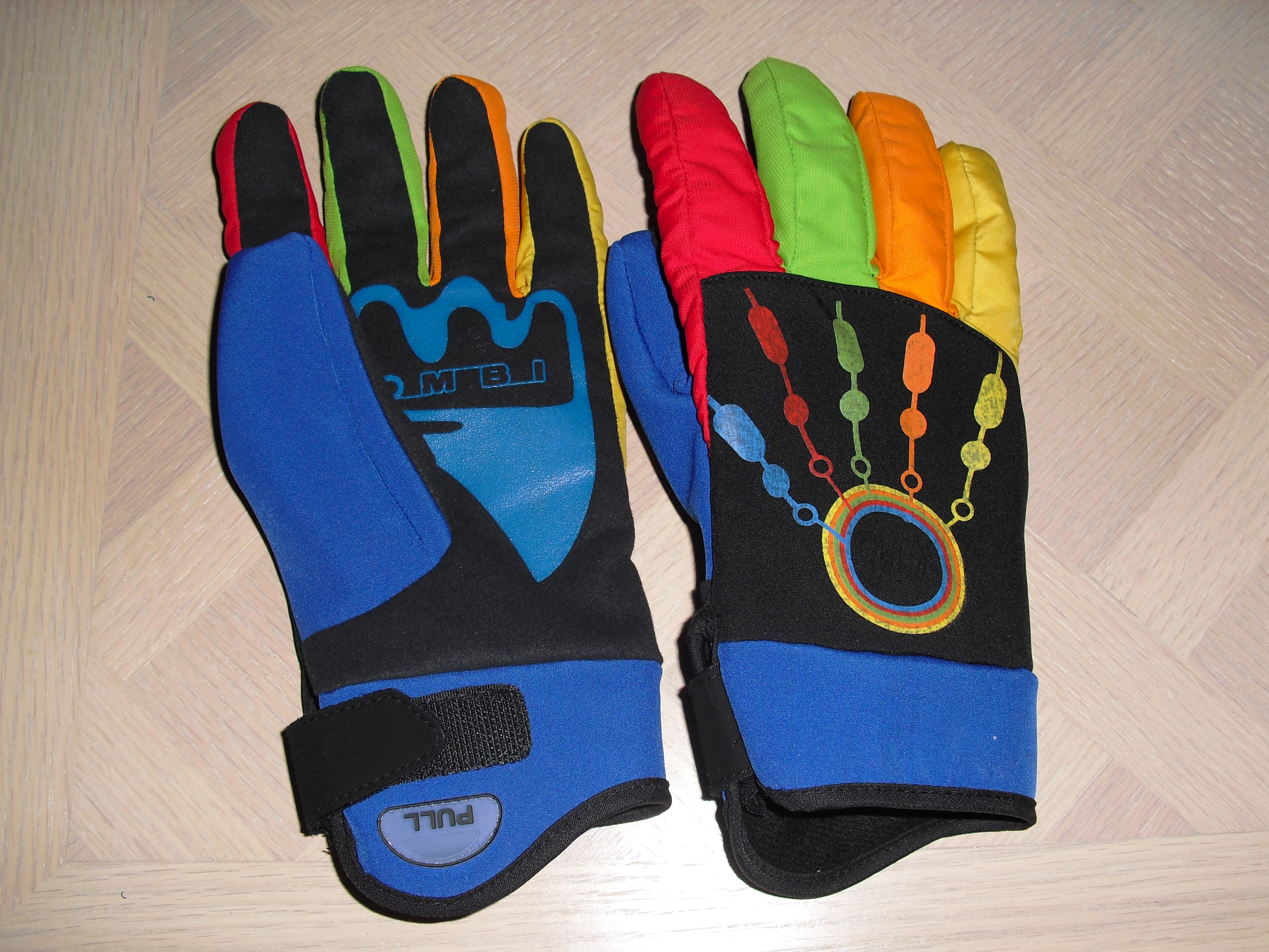 Kombi Twall glove 10-11