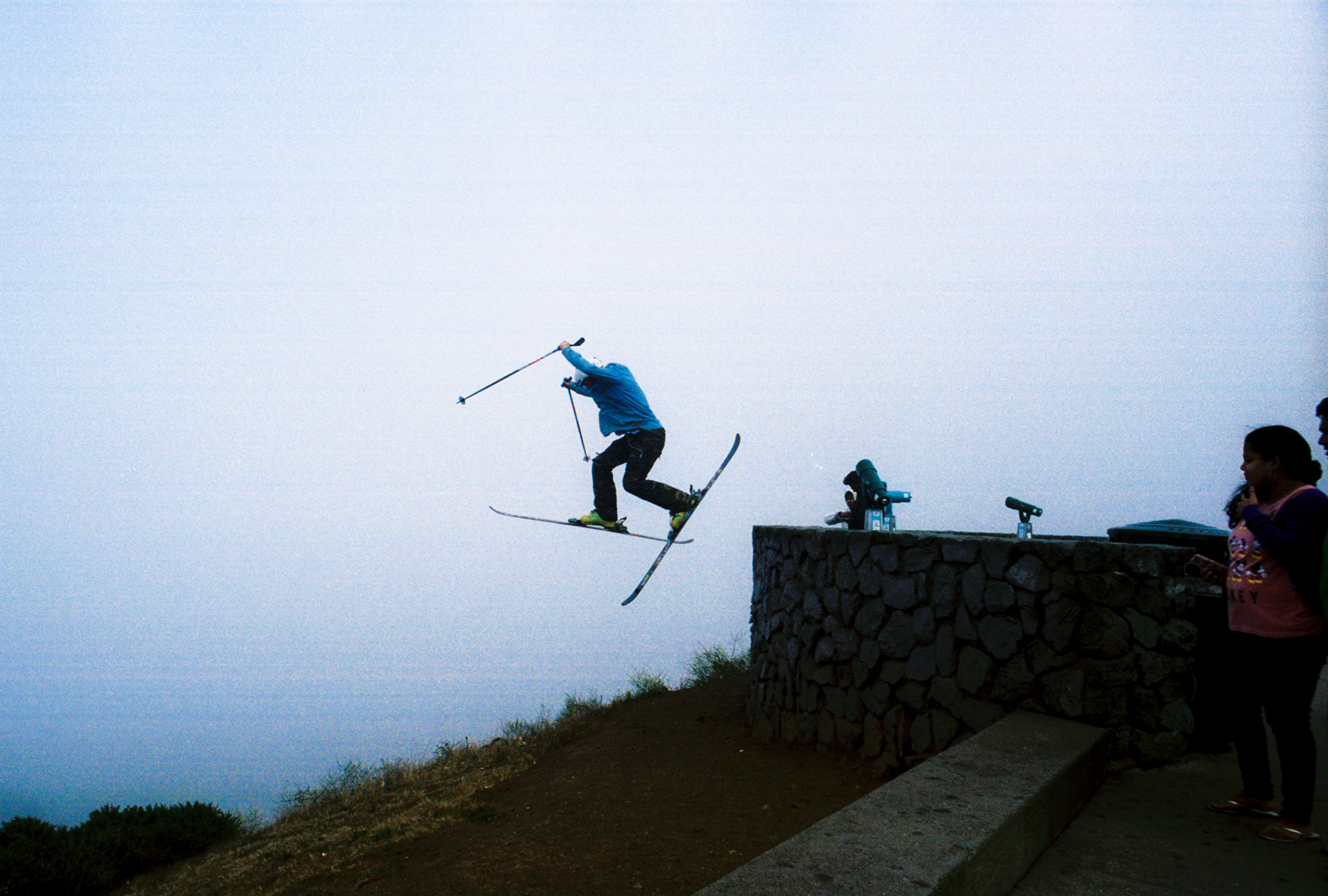 Kook gets white-out blizzard in SF