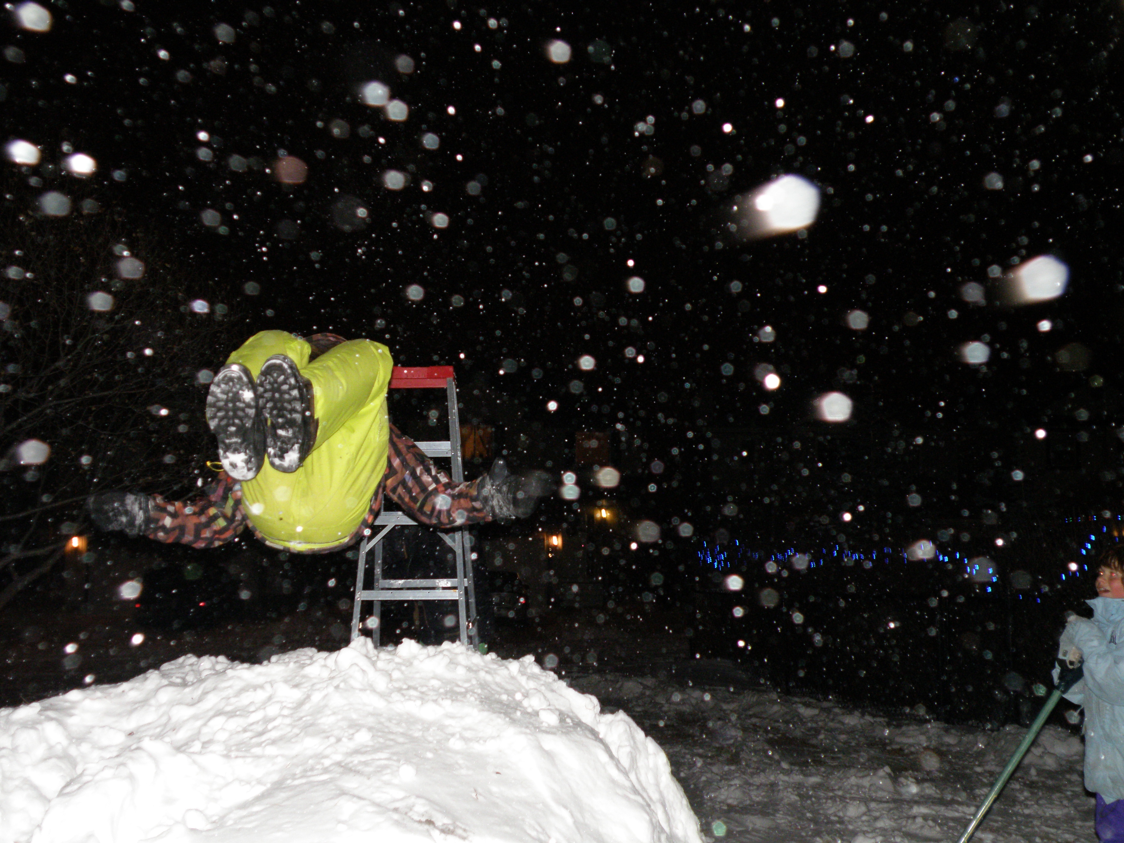 Ladder jumping - 3 of 4