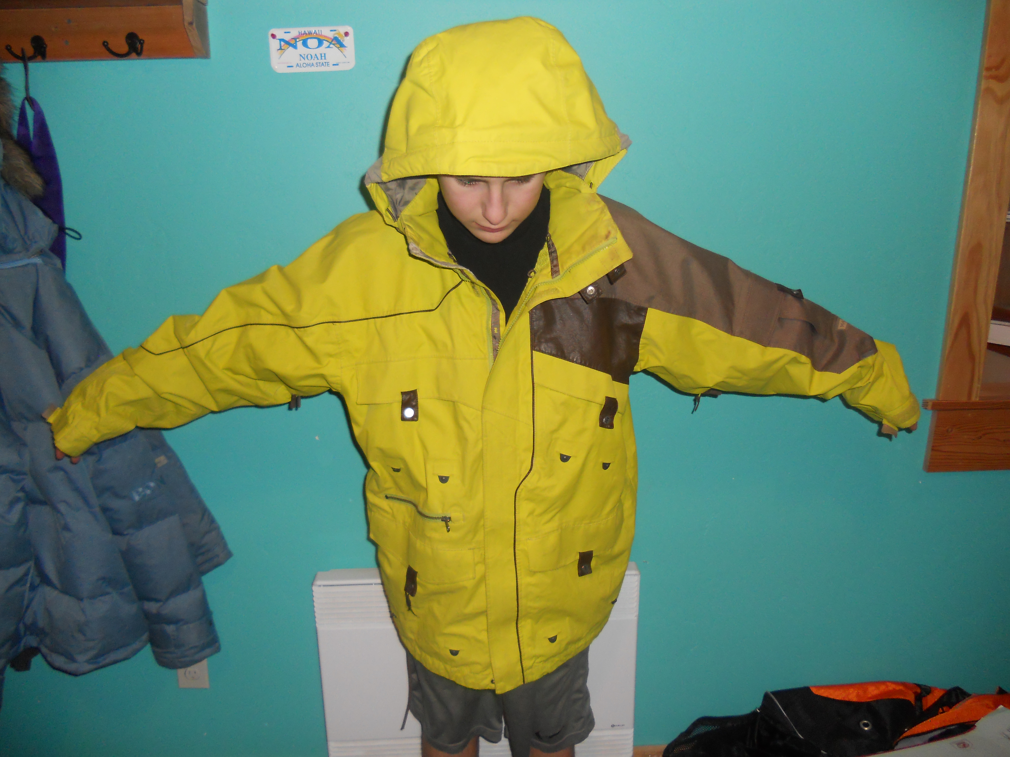 Large Helly Hansen jacket 80 w/ shipping