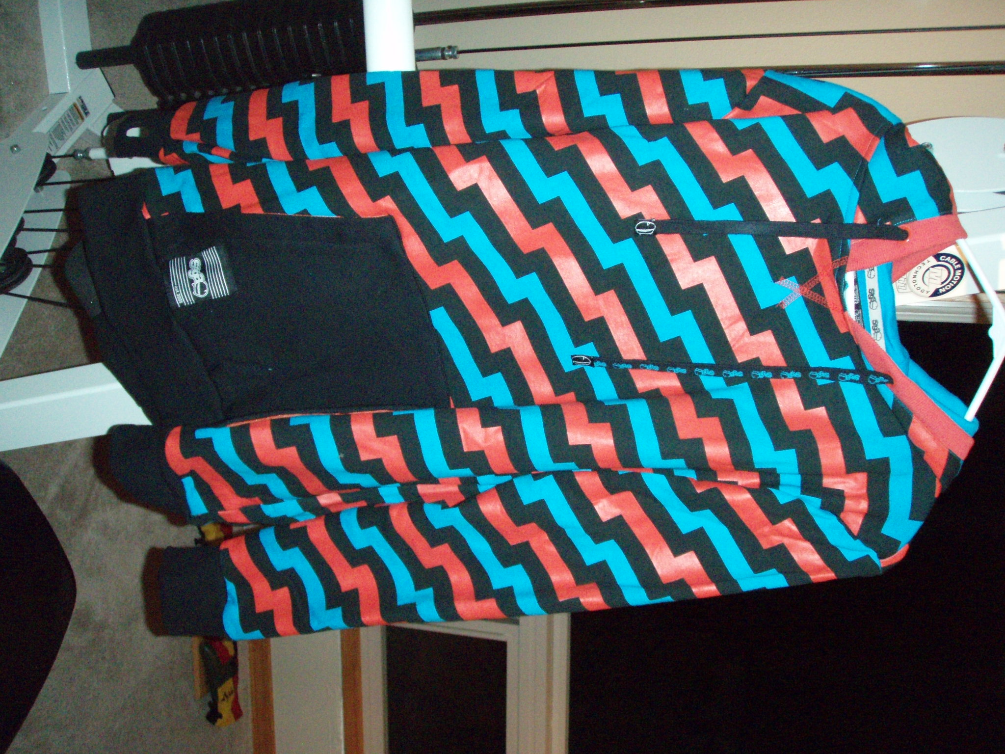 Large saga hoodie fs/ft