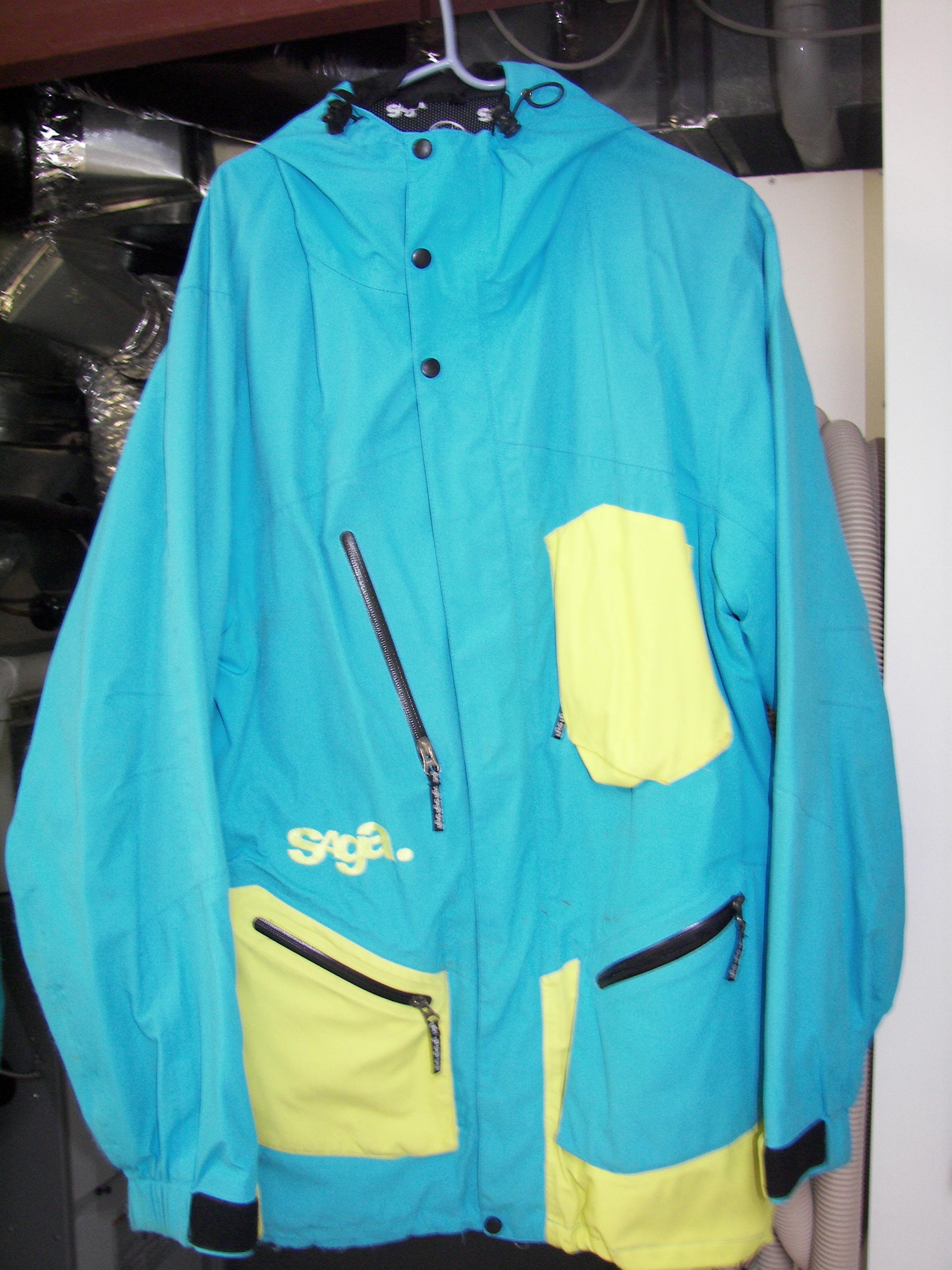 Large Saga Hybrid Jacket