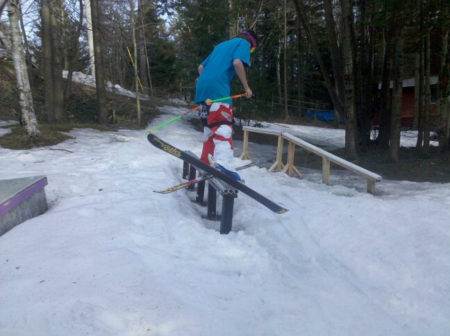 Last days of back yard jibbin =(