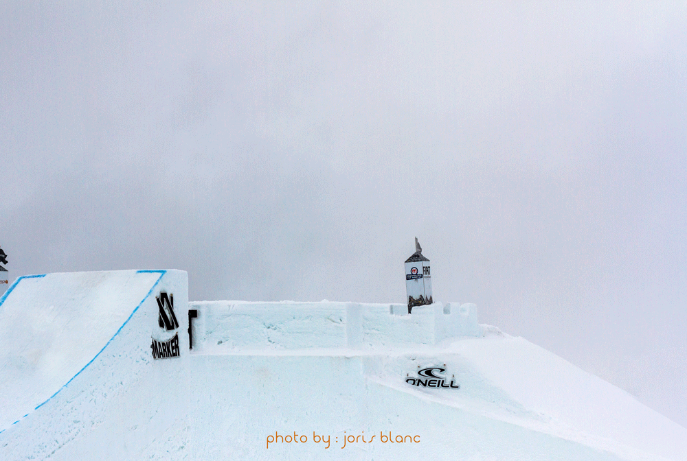Lazyboy dub backy // Christof Schenk // Nine Knights