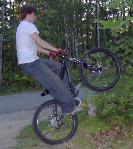 Learning abubaca's, I have nothing on the guy below me