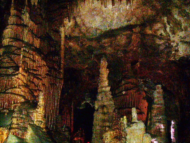 Lewis & Clark Caverns