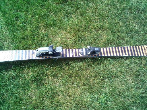 Lib tech nas left ski edges