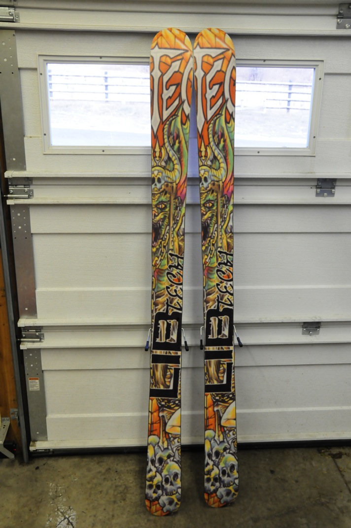 LIB TECH NAS POW Base