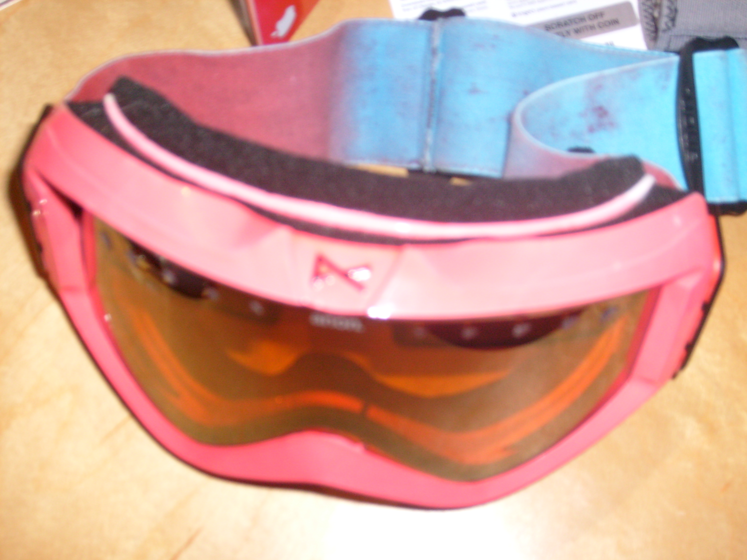 LIGHT BLUE AND RED DYED ANON FIGMENTS